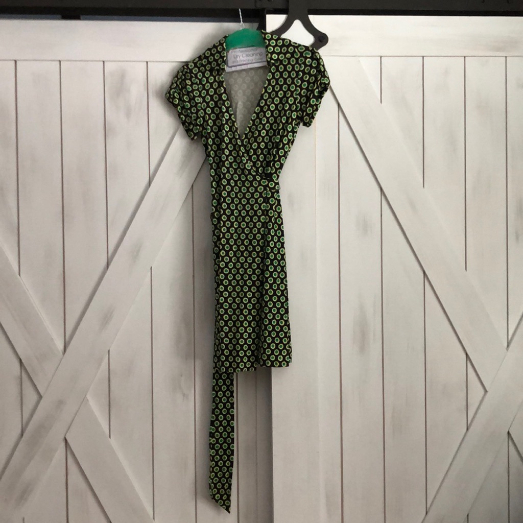 Dvf Wrap Graphic Print Silk Jersey Silk Dress Size 2